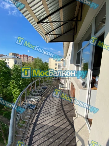 Крыша на балконе в Дзержинском монтаж и ремонт по выгодной цене от МосБалкон