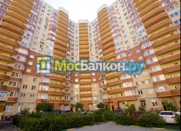 Заказать балкон в Дзержинском цена от 1320 руб | Остекление балконов и лоджий МосБалкон