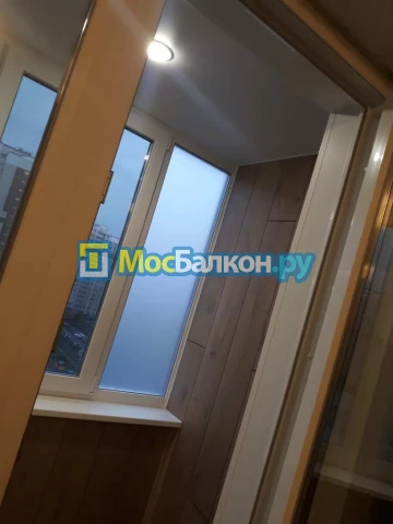Заказать балкон в Дзержинском цена от 1320 руб | Остекление балконов и лоджий МосБалкон