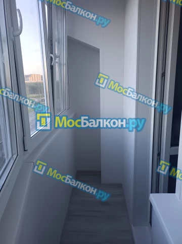 Отделка балкона и лоджии пластиковыми ПВХ панелями в Дзержинском от компании МосБалкон