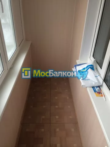 Отделка балкона и лоджии пластиковыми ПВХ панелями в Дзержинском от компании МосБалкон