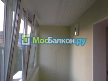 Отделка балкона и лоджии пластиковыми ПВХ панелями в Дзержинском от компании МосБалкон