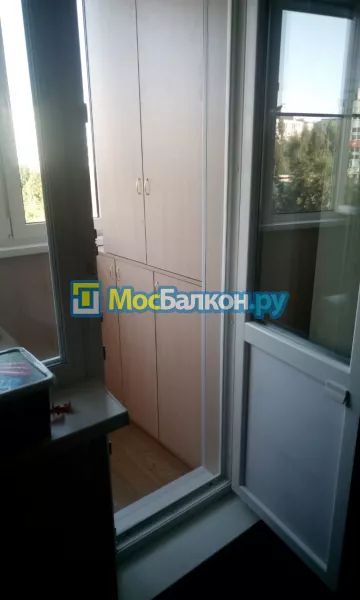 Шкаф на балкон купить в Дзержинском на заказ недорого от МосБалкон
