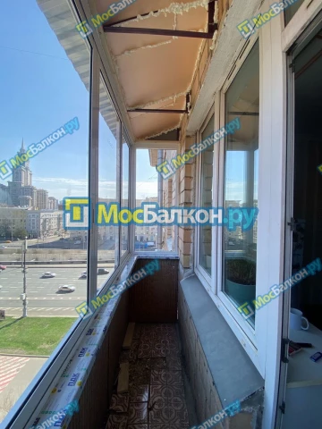 Крыша на балконе в Дзержинском монтаж и ремонт по выгодной цене от МосБалкон