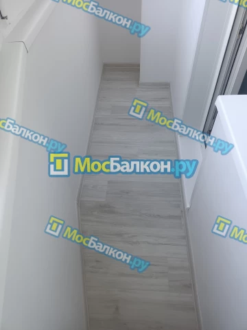 Отделка балкона и лоджии пластиковыми ПВХ панелями в Дзержинском от компании МосБалкон