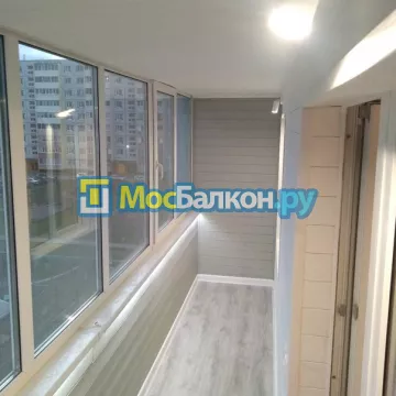 Заказать балкон в Дзержинском цена от 1320 руб | Остекление балконов и лоджий МосБалкон