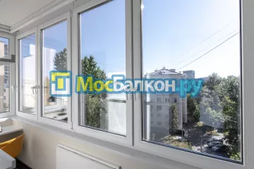 Заказать балкон в Дзержинском цена от 1320 руб | Остекление балконов и лоджий МосБалкон