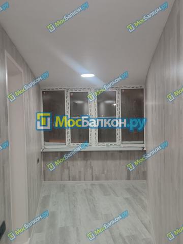 ПЛАСТИКОВОЕ ОСТЕКЛЕНИЕ БАЛКОНА РЕХАУ И КОМПЛЕКСНАЯ ОТДЕЛКА ЛАМИНАТОМ